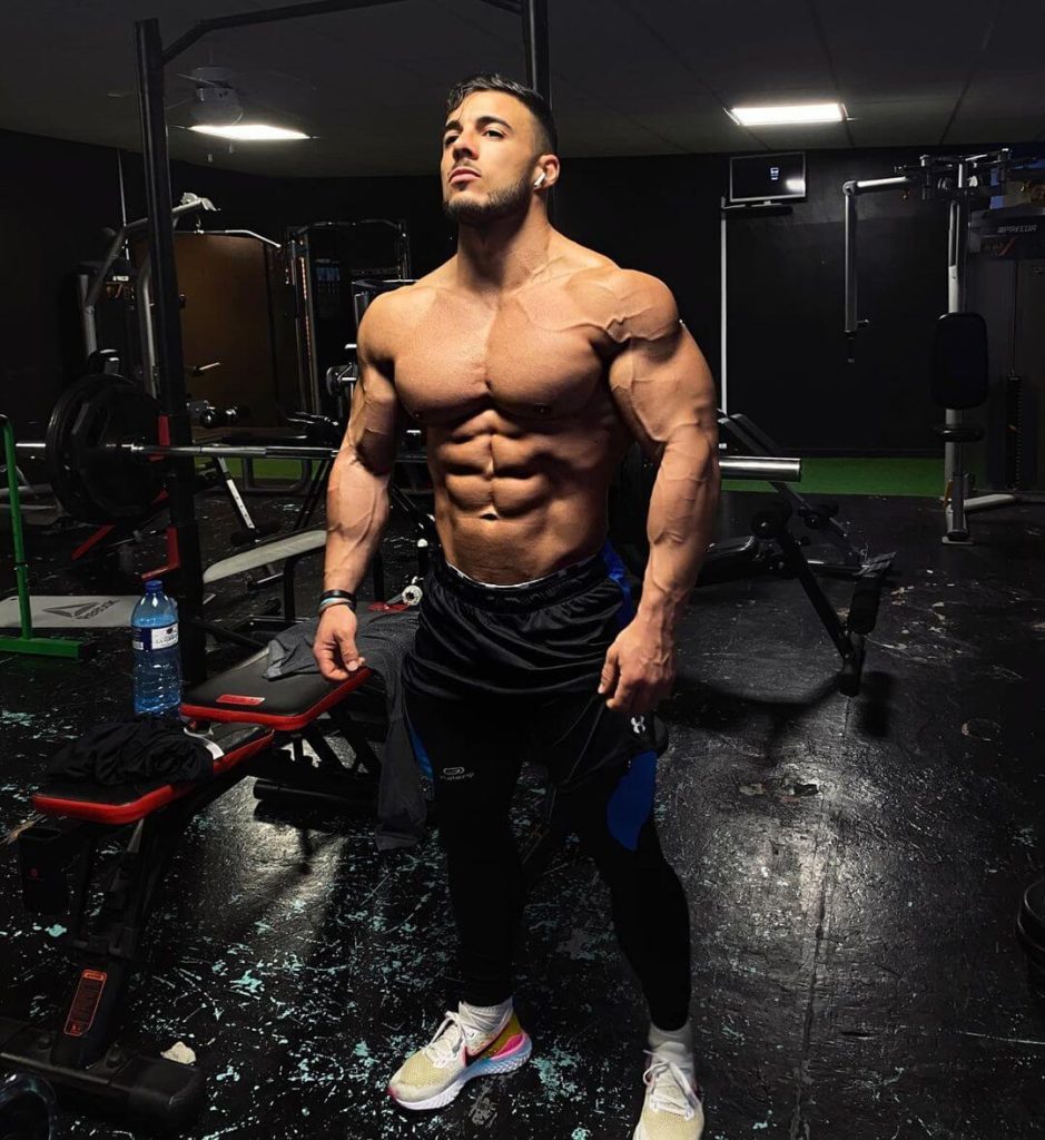 Miguel Iniesta Bbodybuilder height