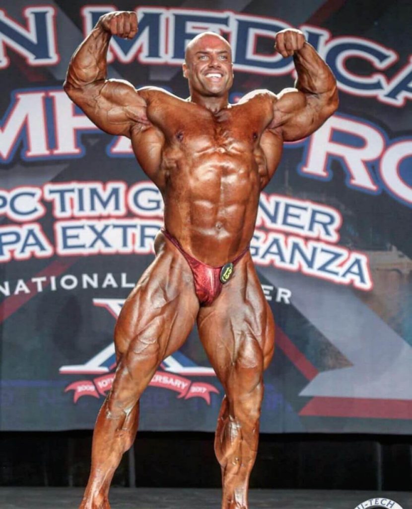 Josh Lenartowicz height